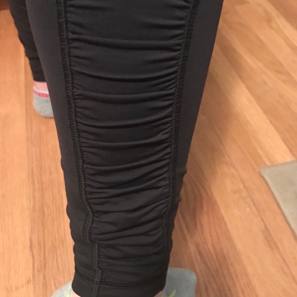 🍋 Lululemon 🍋Speed tight leggings - Picture 4 of 5